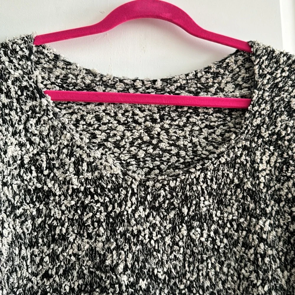 Plus-size over sized comfy soft sweater 2X - Picture 2 of 4